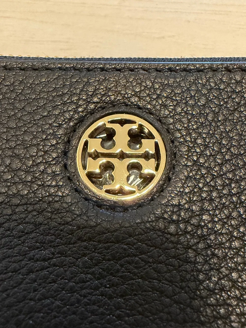 Tory Burch Black Pebbled Leather Wallet Crossbody New